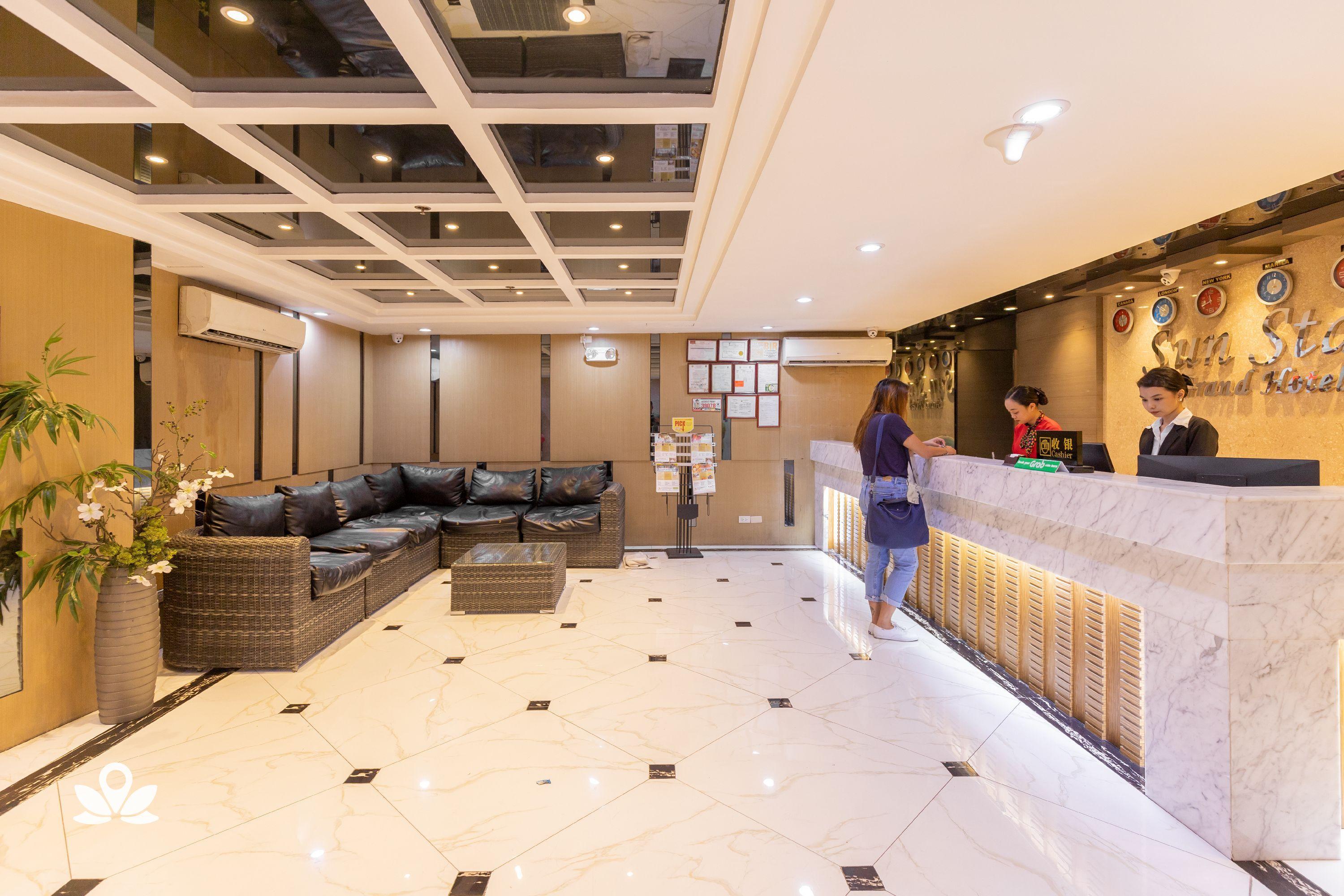 Sun Star Grand Hotel Manila Exterior photo